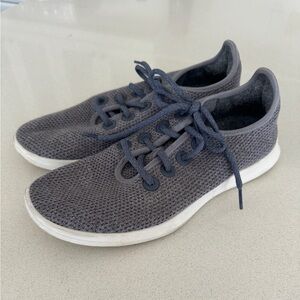 allbirds shoes, size 10
